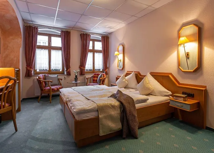 Hotel Buettner- Im Herzen Von - Fruehstueck Buchbar - Parkplatz Schneeberg (Saxony)
