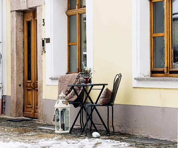 Buettner- Im Herzen Von - Fruehstueck Buchbar - Parkplatz ホテル